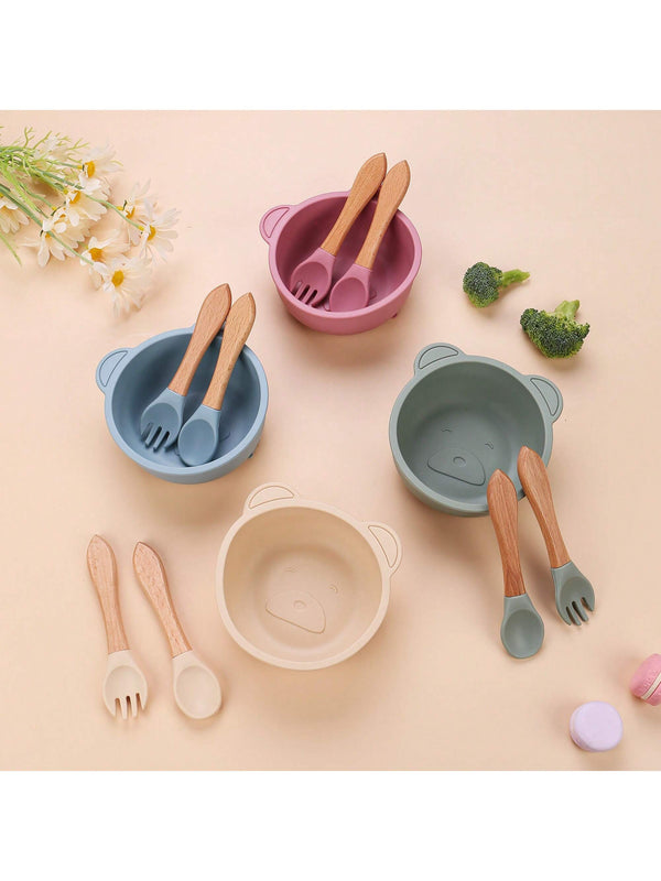 Set ushqyerjeje për foshnja me 3 pjesë prej silikoni me tas me thithje, lugë dhe pirun druri – i sigurt për mikrovalë dhe enëlarëse