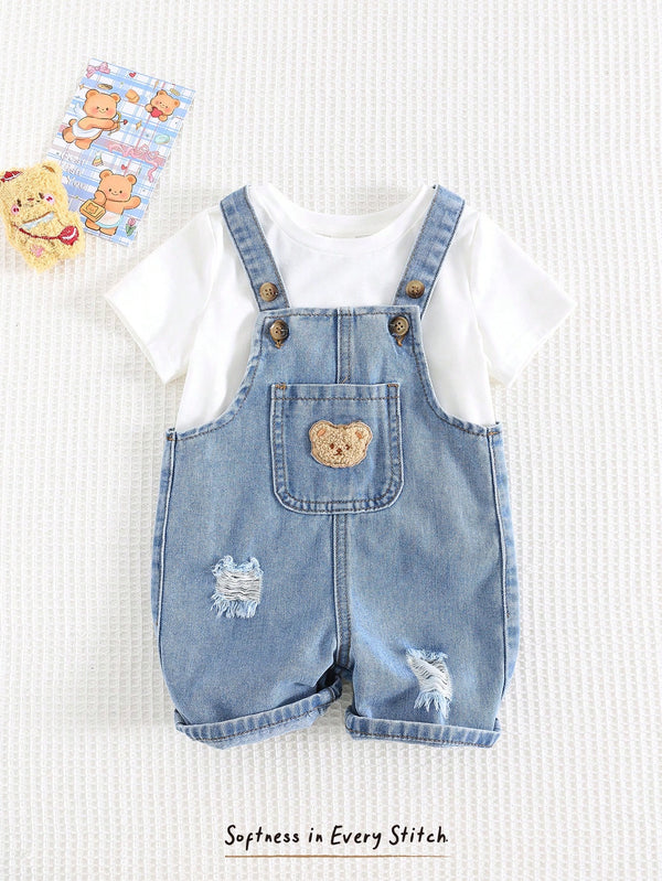 Pantallona Tirqe Xhins për Djalë të Vogël me Print Ariu – Dizajn me Efekt të Vjetërsuar dhe Xhep përpara